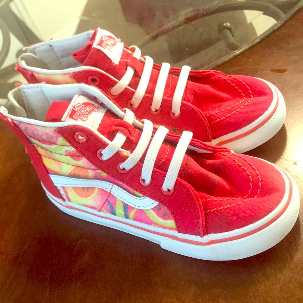 Children Vans tennis shoes toddler US size 9.5
